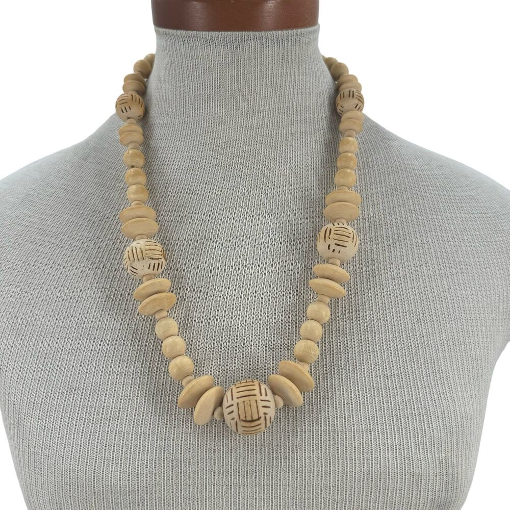 Vintage 60s Wooden Chunky beaded necklace